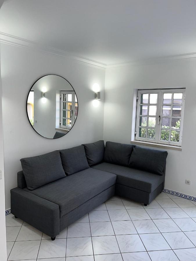 Relaxing 2 Bedroom House 5 Minutes Away From Vilamoura Marina Quarteira Dış mekan fotoğraf